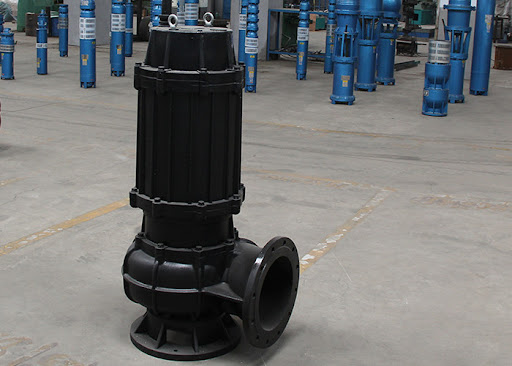 Maintenance and maintenance of submersible sewage pump